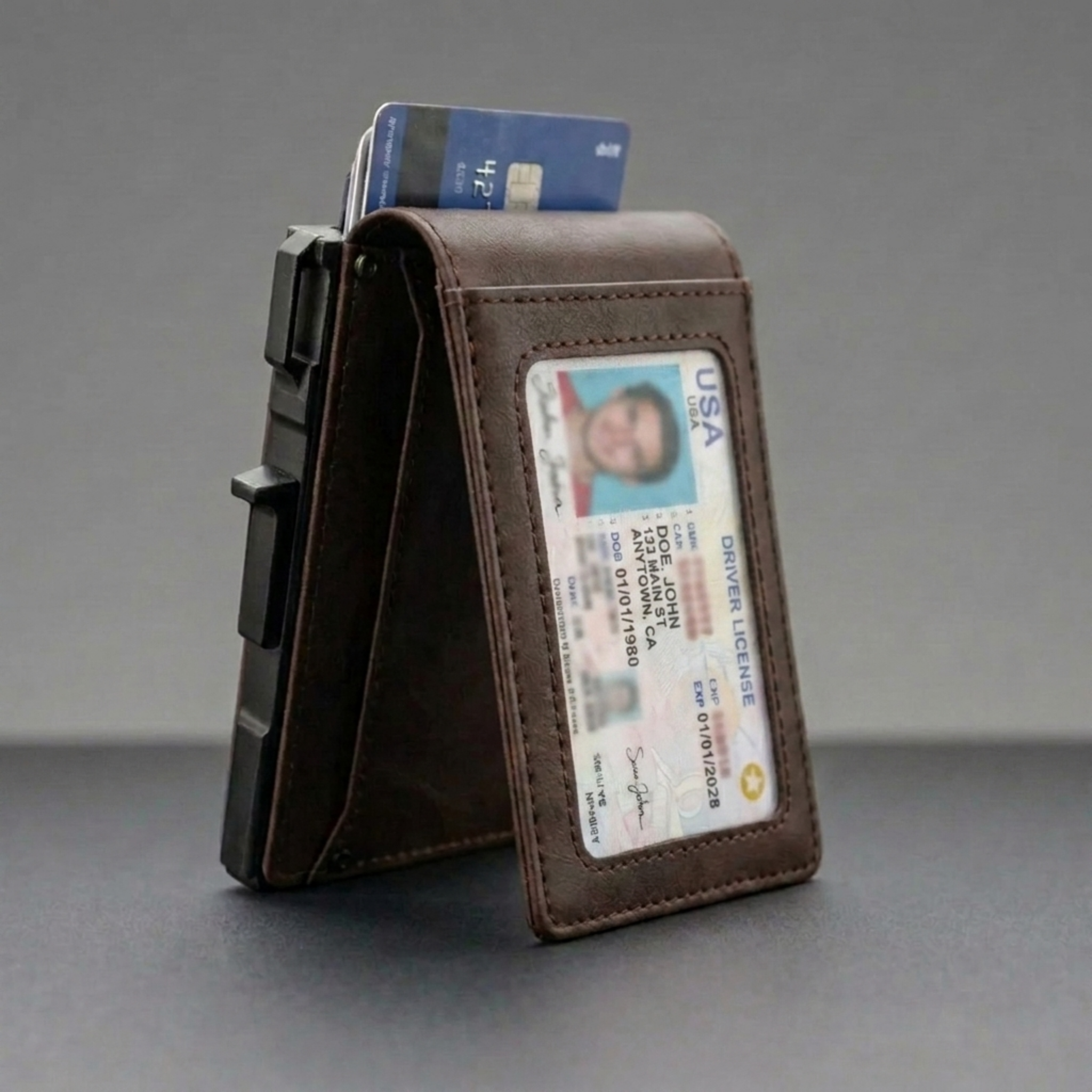 CV MagVault® Minimalist Wallet - Maximum Capacity. Minimal Footprint.
